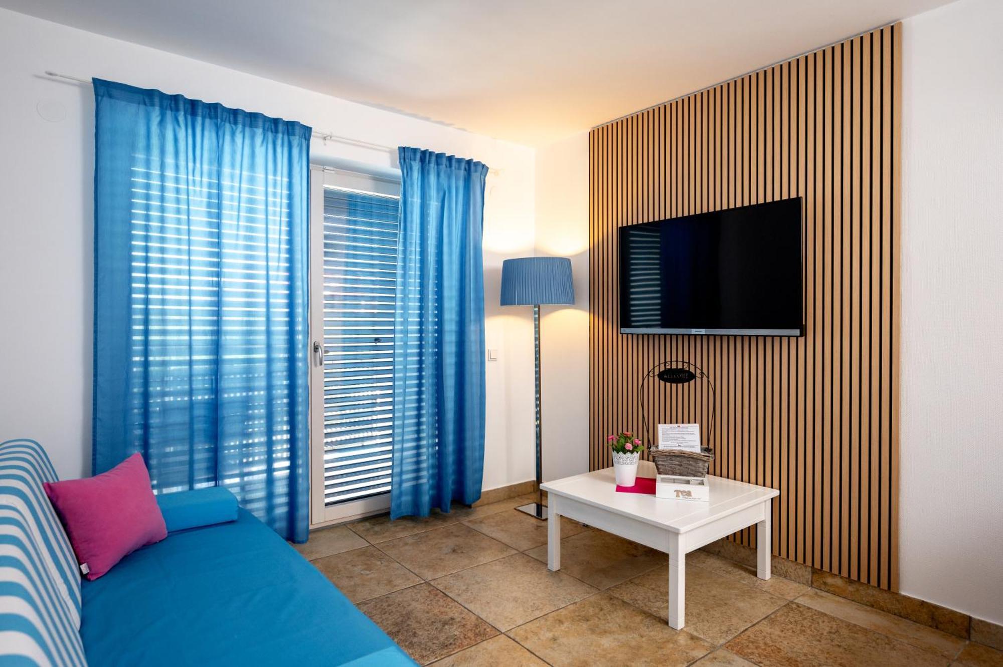 Adorami Apartma Baska (Krk)
