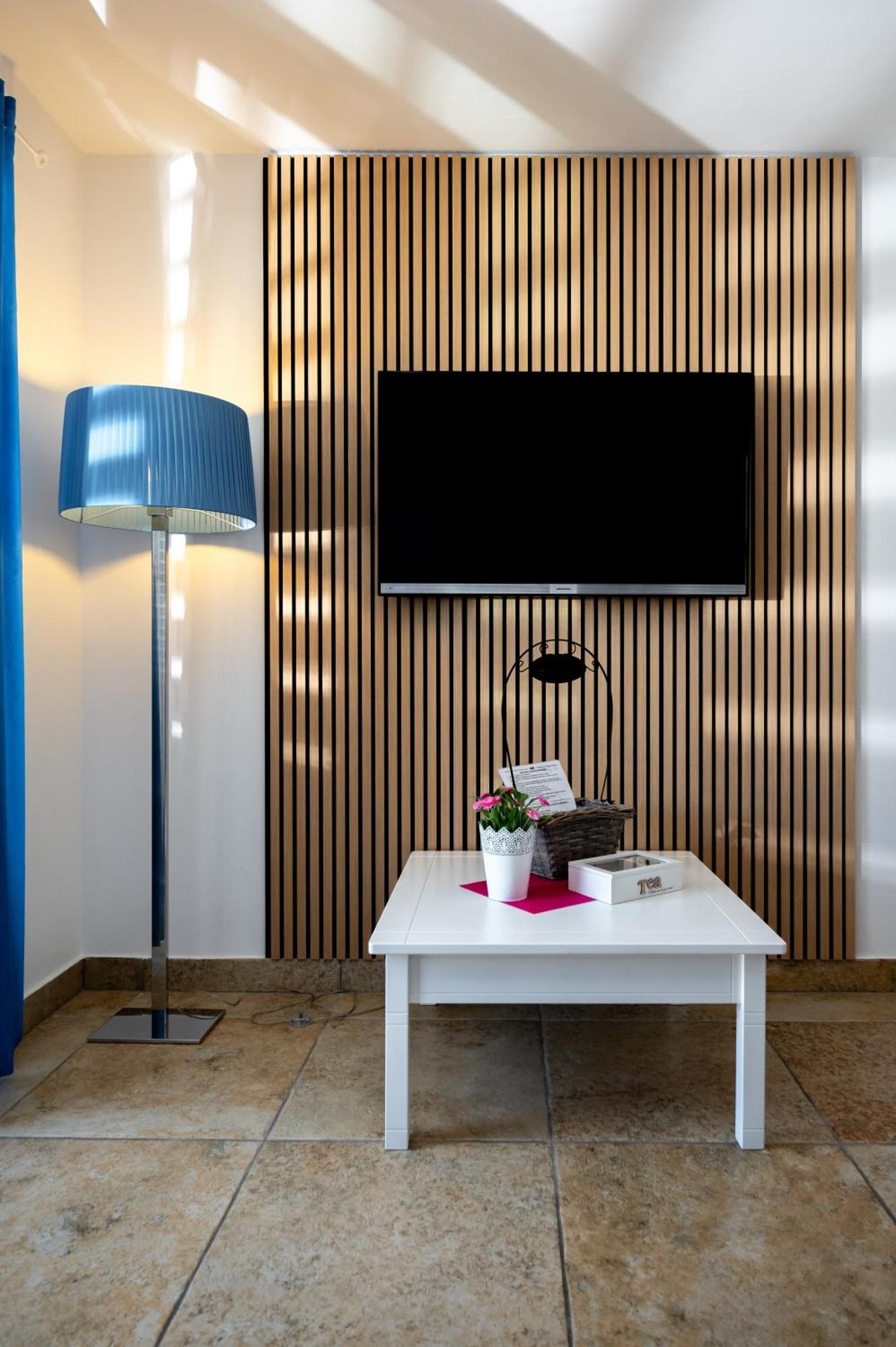 Apartma Adorami